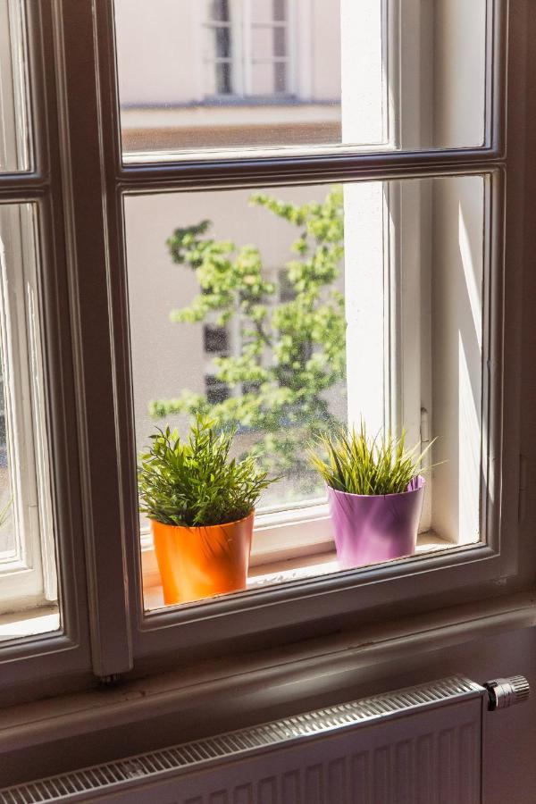 Top Location City Centre Condo In Historic Building With Free Garage Parking Ljubljana Dış mekan fotoğraf